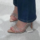 Sandália Salto Fino Glamour Diamante – Elegância e Sofisticação 2025